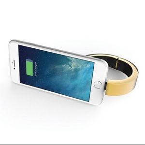 NWB Q Bracelet iPhone Charger